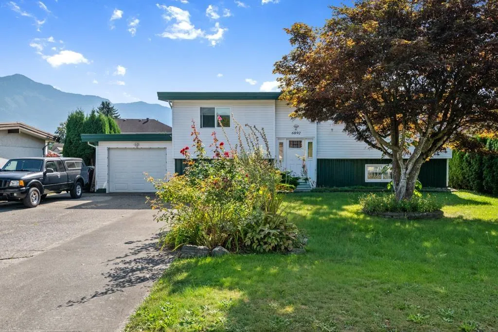 House for rent: 6892 Kalyna Drive|agassiz, Agassiz, British Columbia V0M 1A3