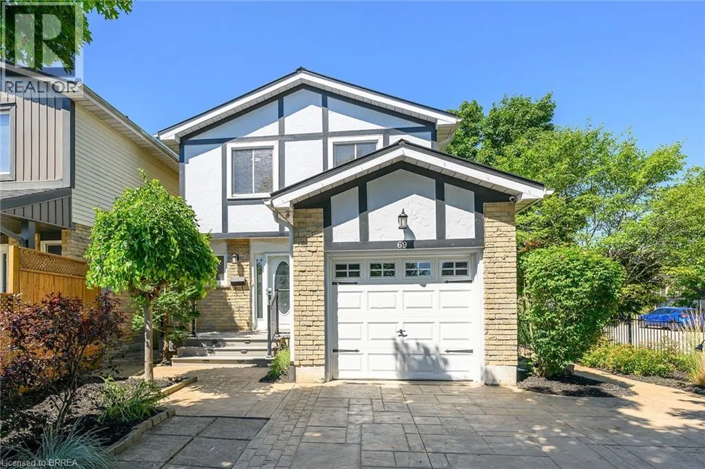 House for rent: 69 Garden Crescent, Paris, Ontario N3L 3T1