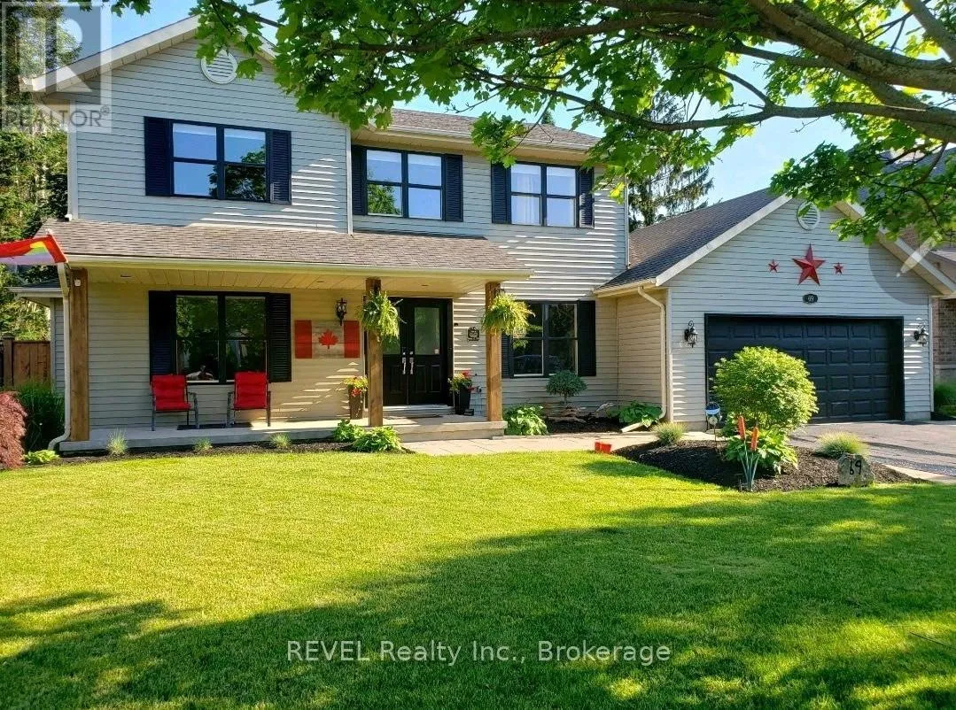 House for rent: 69 Rolling Meadows Boulevard S, Pelham, Ontario L0S 1E4