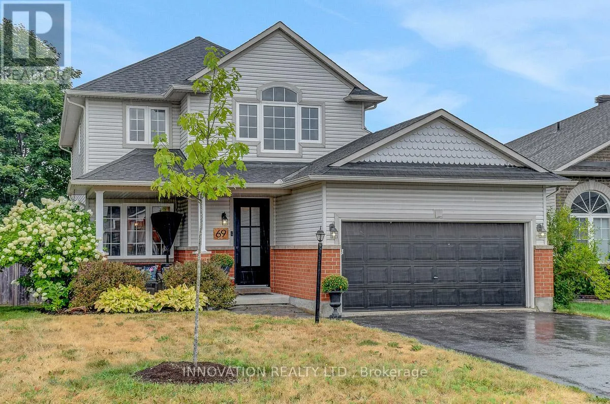 House for rent: 69 Smoketree Crescent, Ottawa, Ontario K2S 2B9