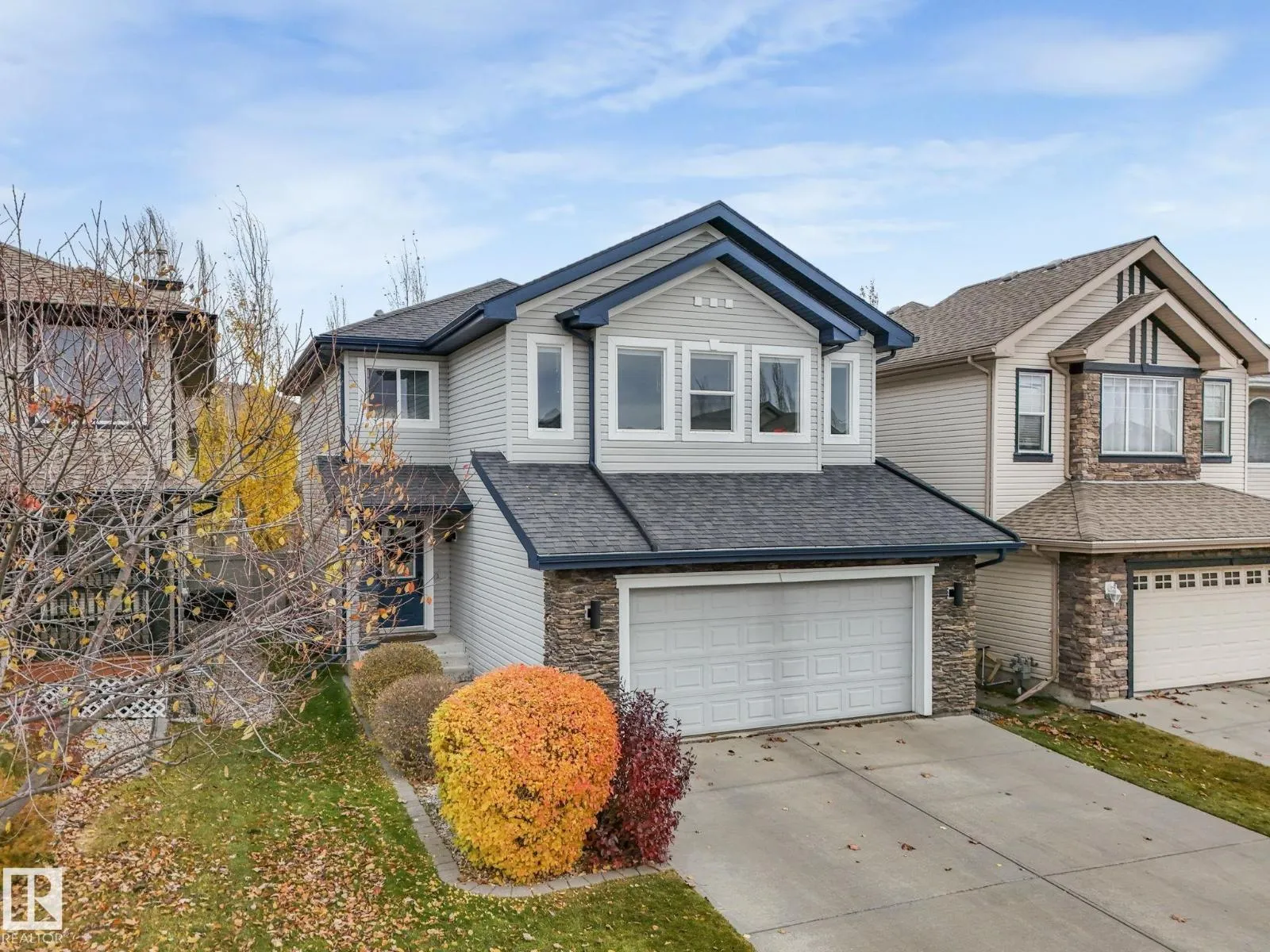 House for rent: 6913 Strom Ln Nw, Edmonton, Alberta T6R 0G3