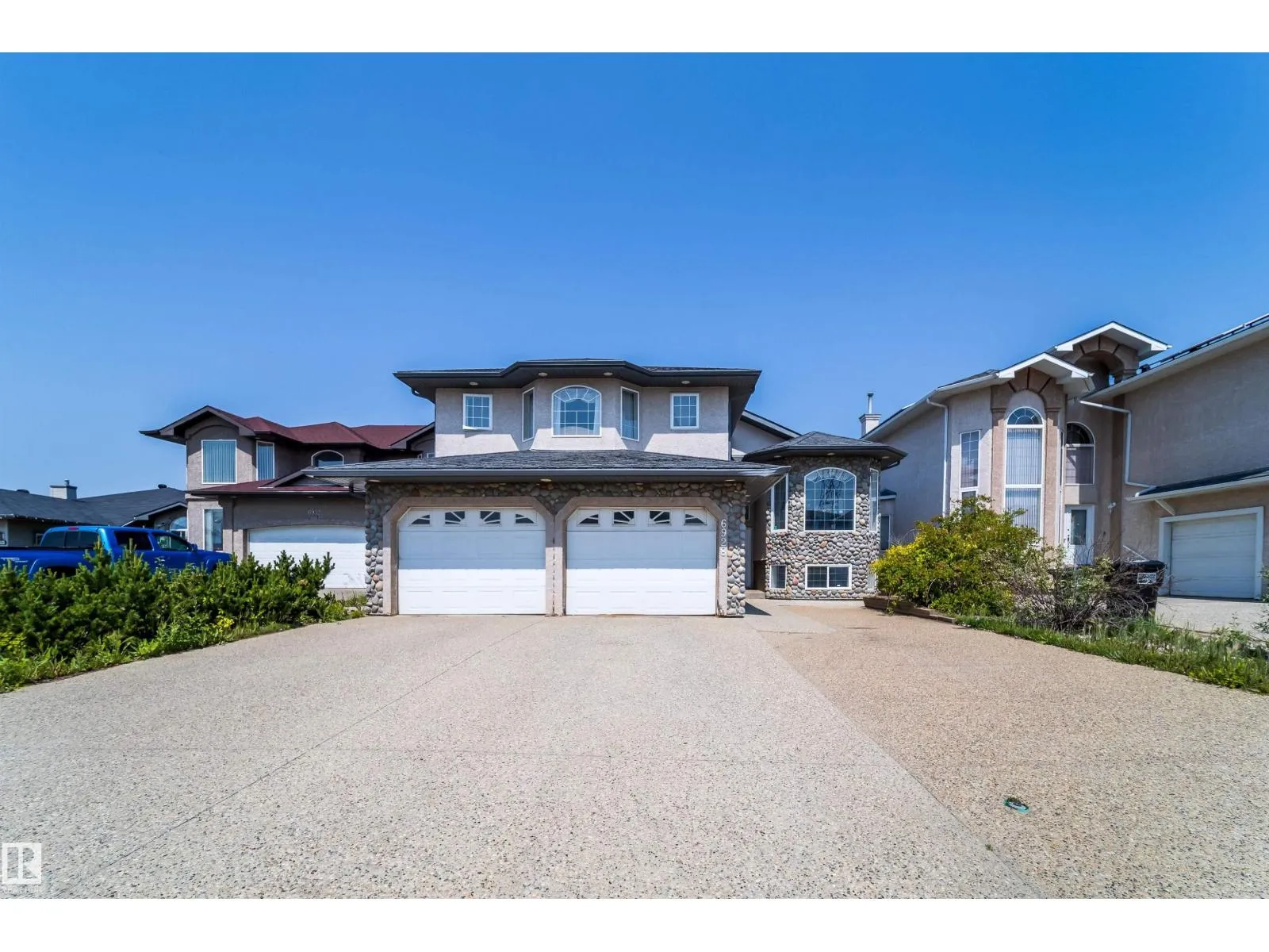 House for rent: 6928 164 Av Nw, Edmonton, Alberta T5Z 3R3