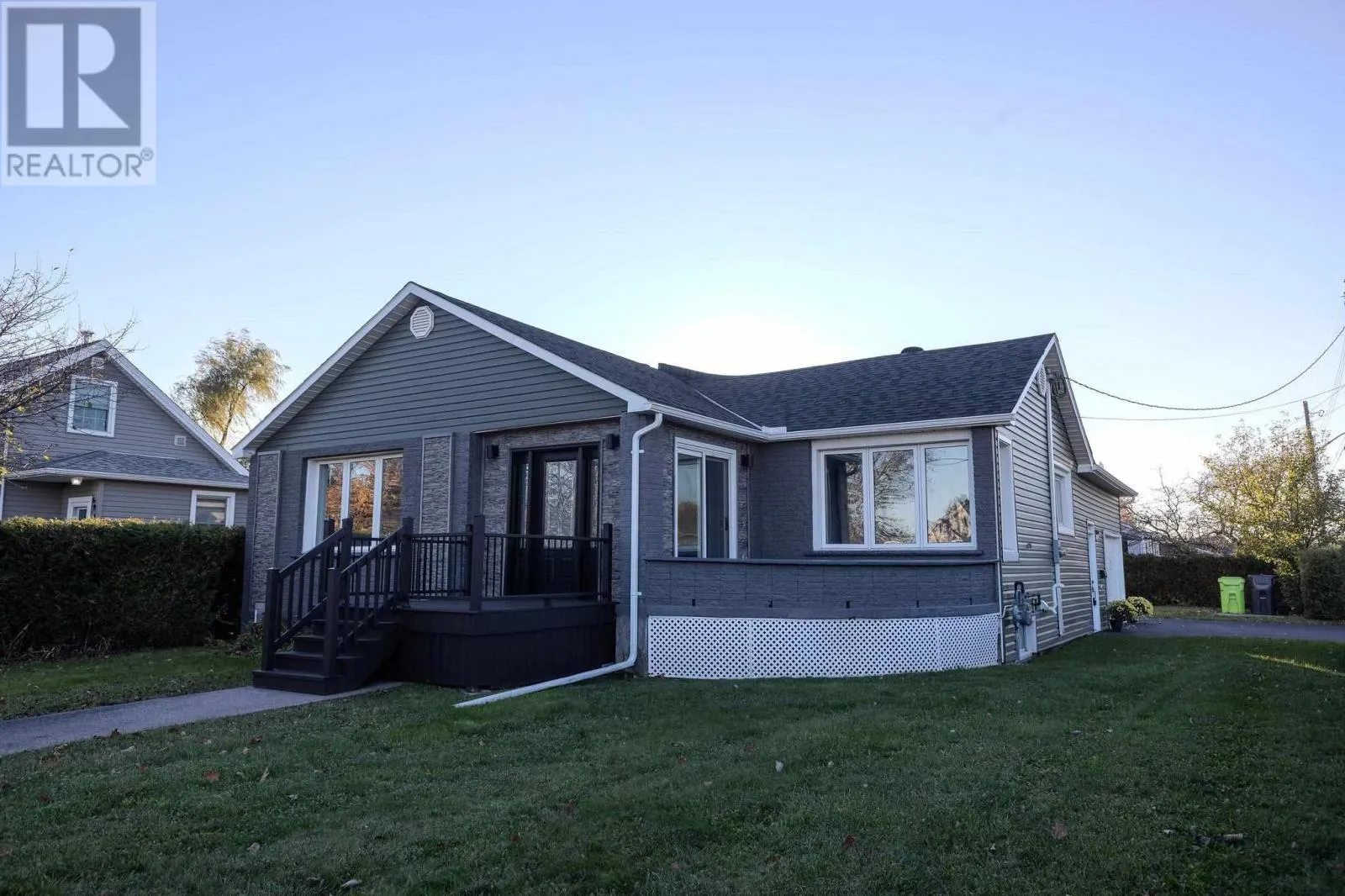 695 Korah Rd, Sault Ste. Marie, Ontario P6A 5W6