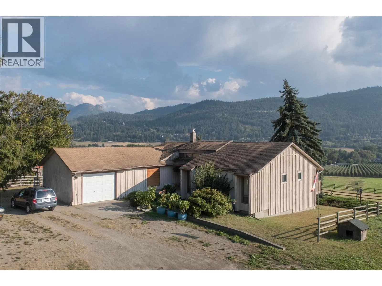 House for rent: 6958 Buchanan Road, Coldstream, British Columbia B1B 3C5