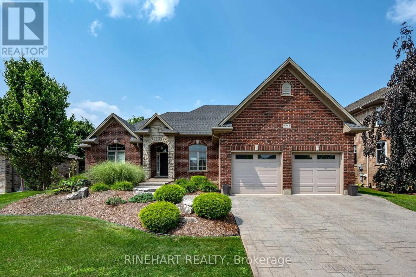 House for rent: 6968 Clayton Walk, London South, Ontario N6P 0B2