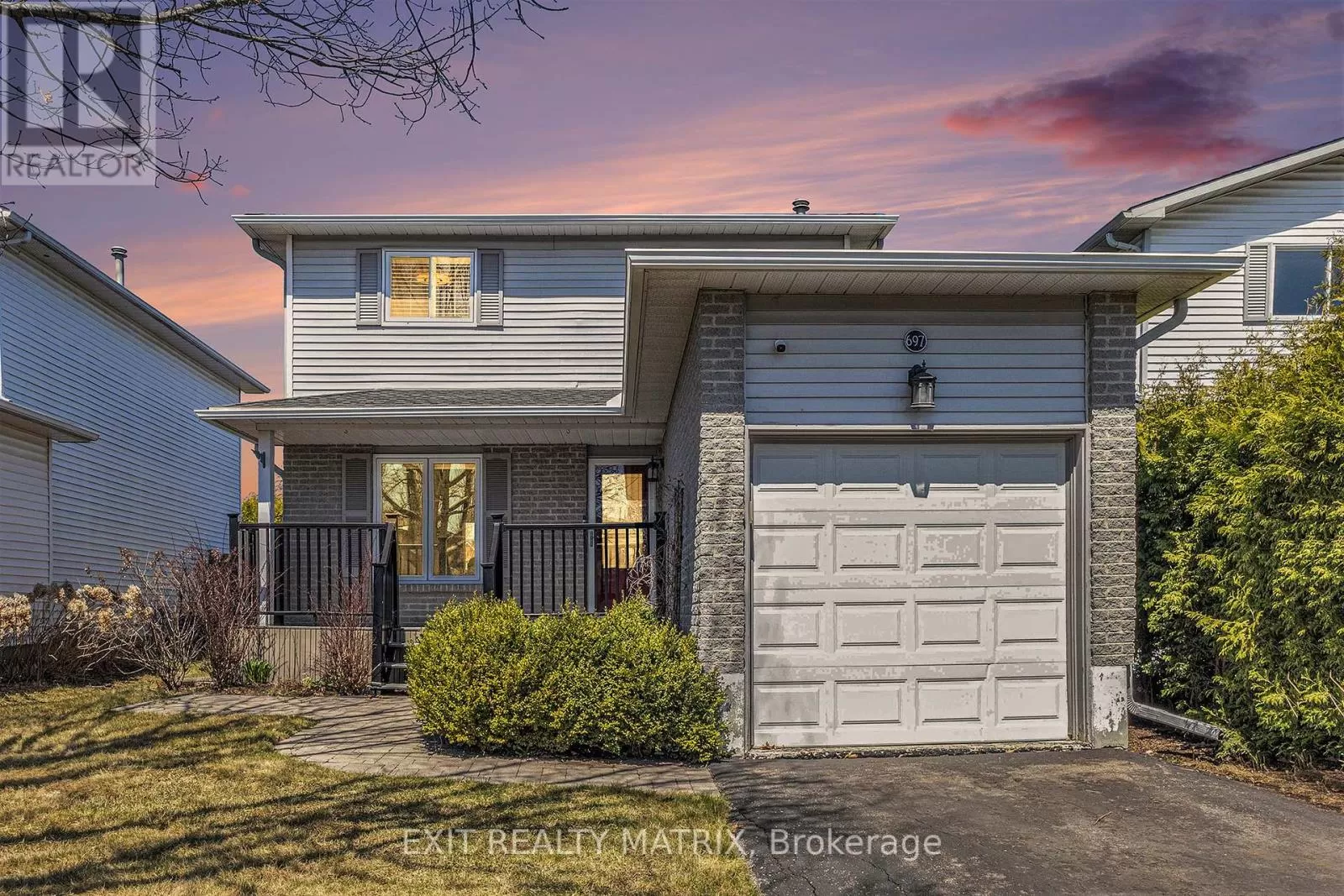 House for rent: 697 Levac Drive, Ottawa, Ontario K4A 2R3