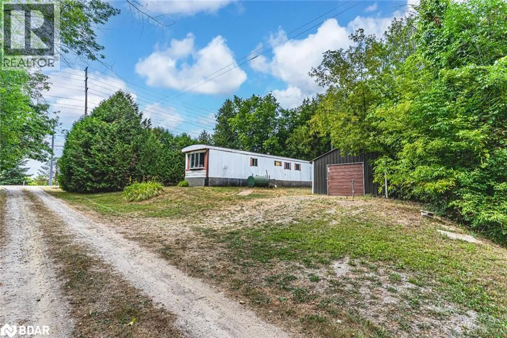 6987 County Rd 10, Essa, Ontario L3W 0T5