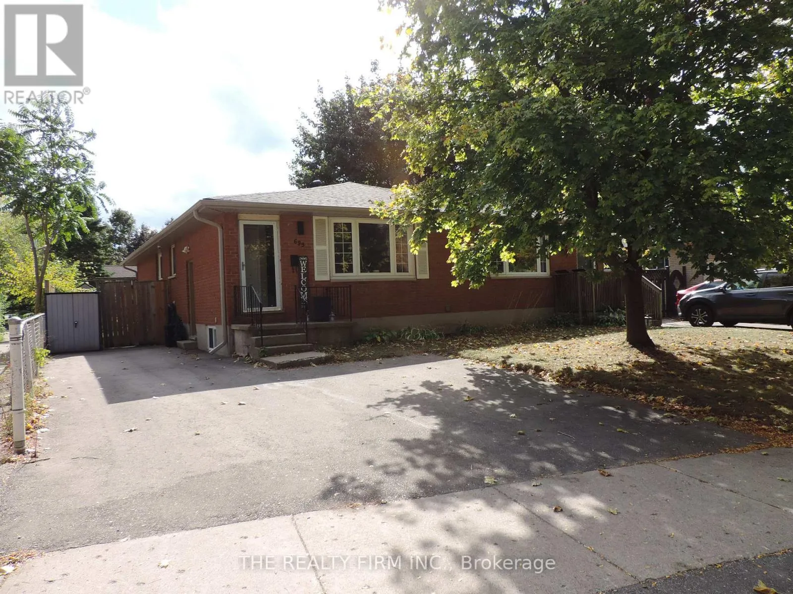 House for rent: 699 Sevilla Park Place, London East, Ontario N5Y 4H9