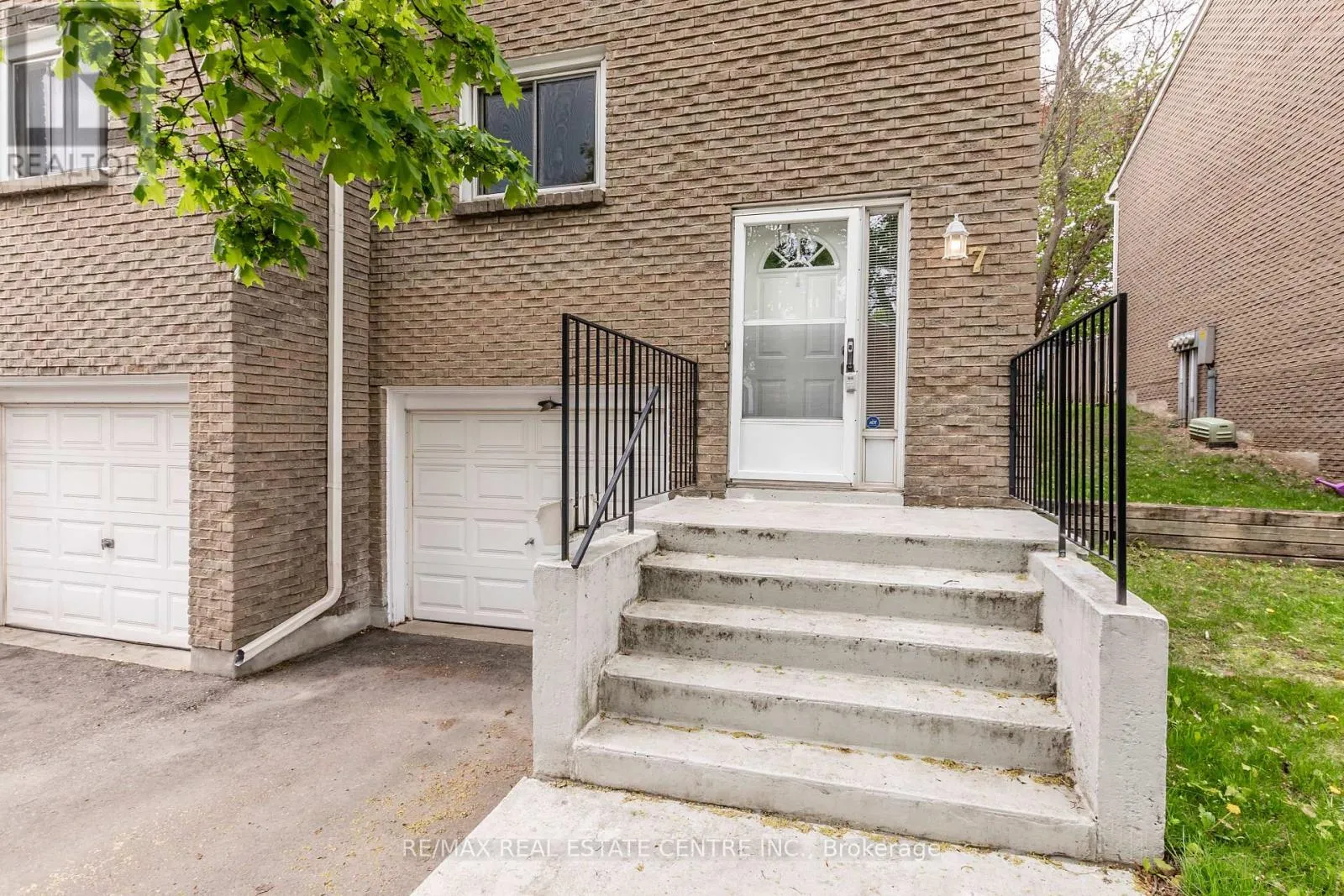 Row / Townhouse for rent: 7 - 121 Morgan Avenue, Kitchener, Ontario N2A 2M4