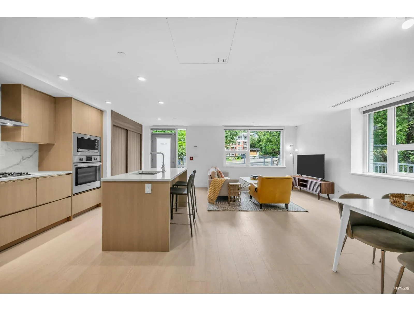 Row / Townhouse for rent: 7 13778 100 Avenue, Surrey, British Columbia V3T 0V3