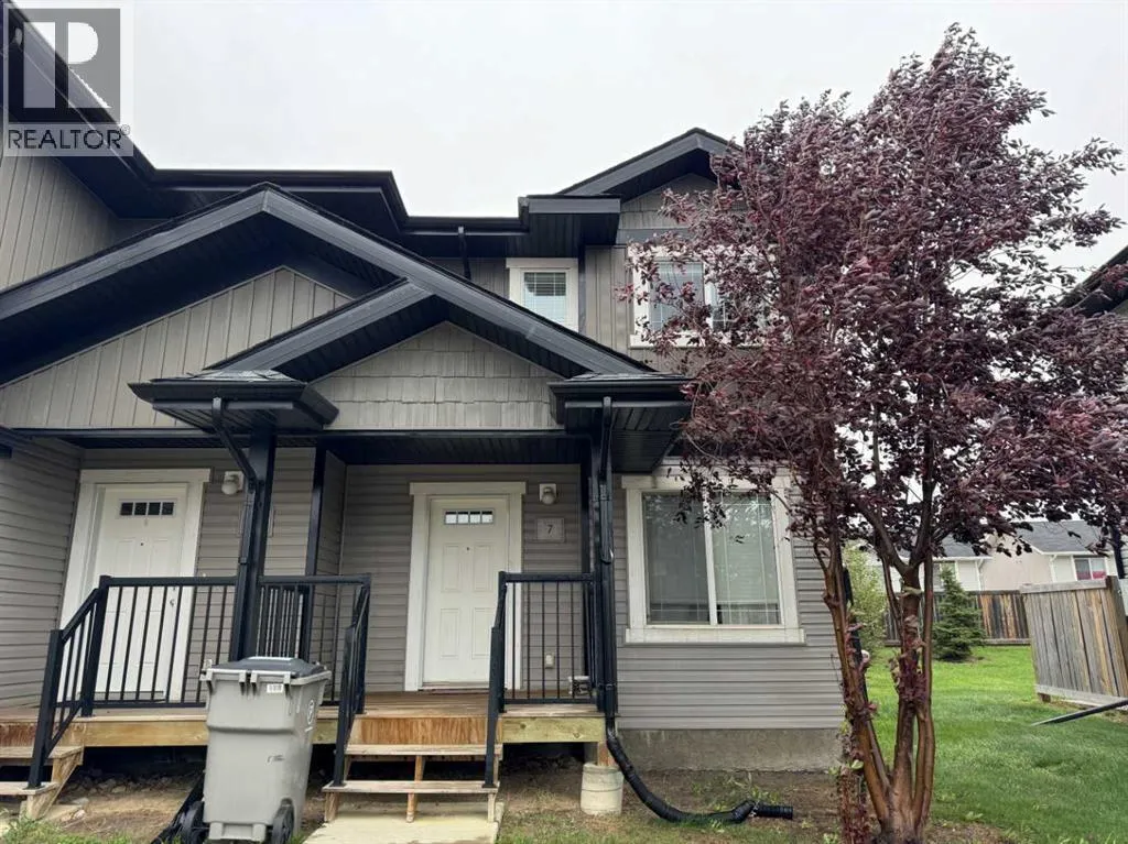 7, 1521 47c Avenue, Lloydminster, Saskatchewan S9V 1X1