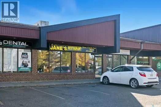 7 1945 Mckercher Drive, Saskatoon, Saskatchewan S7J 4M4