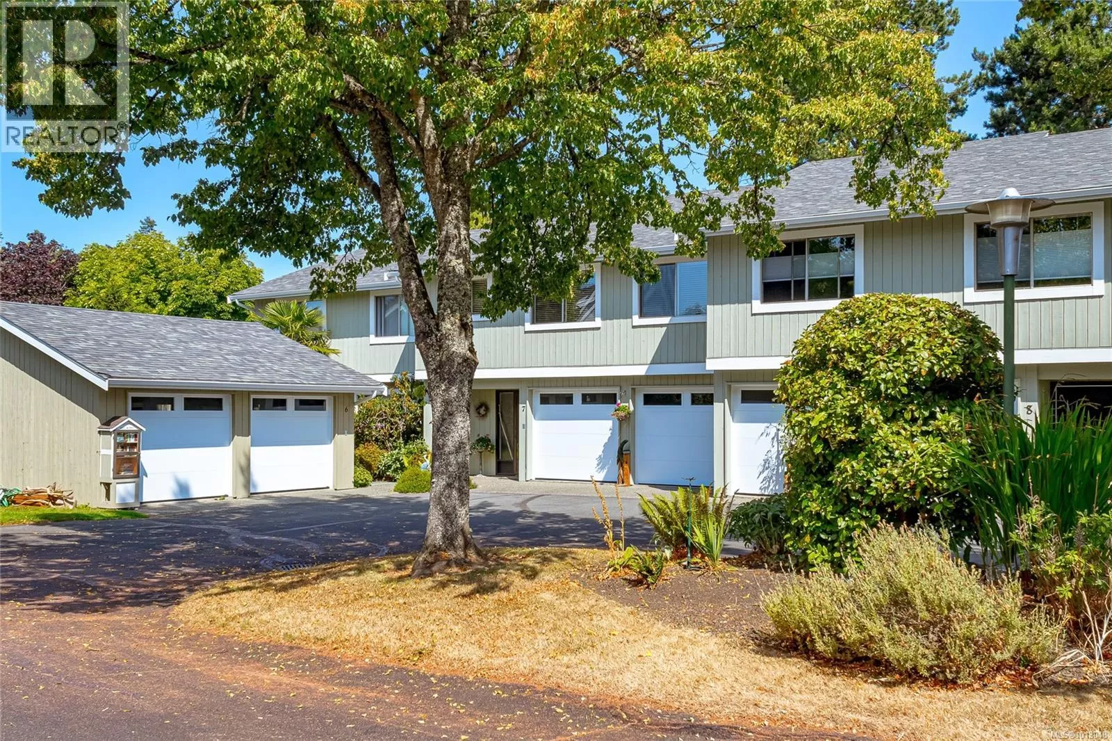 Row / Townhouse for rent: 7 2020 White Birch Rd, Sidney, British Columbia V8L 2R1