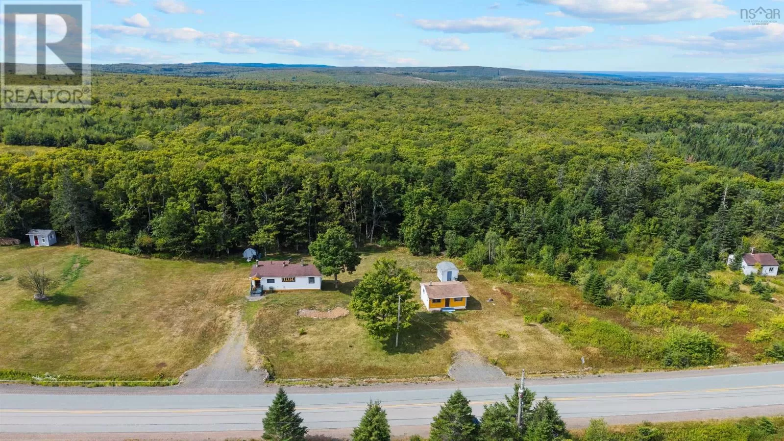 House for rent: 7 & 23 Lynn Road, East Mapleton, Nova Scotia B0M 1W0