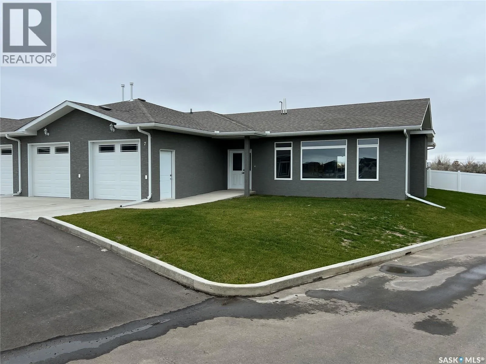 7 2330 Morsky Drive, Estevan, Saskatchewan S4A 3A5