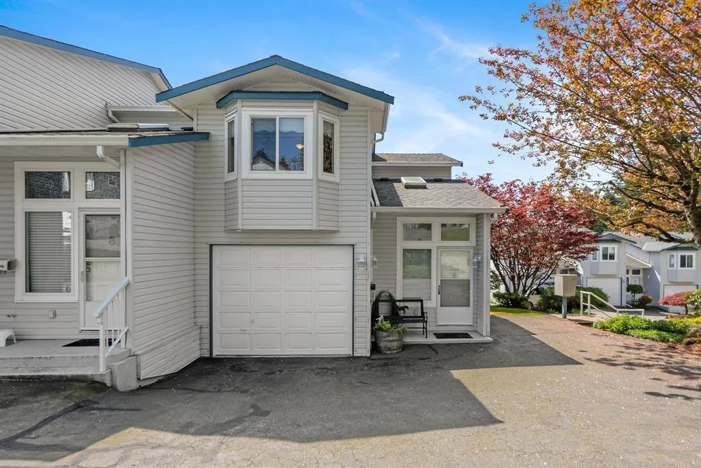 Row / Townhouse for rent: 7 32752 4 Avenue, Mission, British Columbia V2V 1R4