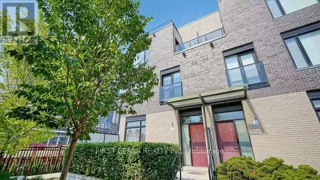 Row / Townhouse for rent: 7 - 4080 Parkside Village Drive, Mississauga, Ontario L5B 0K2