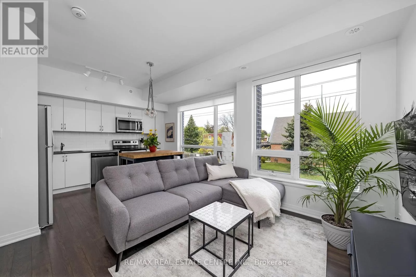 Row / Townhouse for rent: 7 - 680 Atwater Avenue, Mississauga, Ontario L5G 0B6