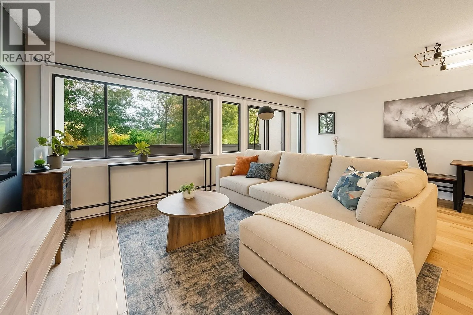 Row / Townhouse for rent: 7 7305 Montecito Drive, Burnaby, British Columbia V5A 1R2