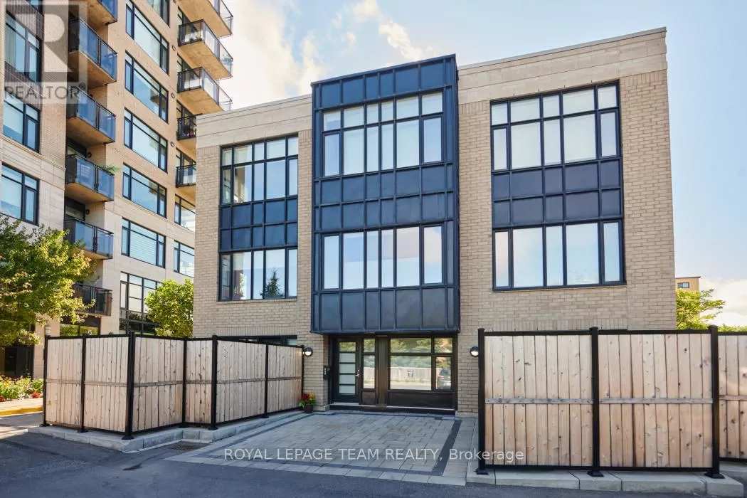 Row / Townhouse for rent: 7 - 775 Richmond Road N, Ottawa, Ontario K2A 0G7