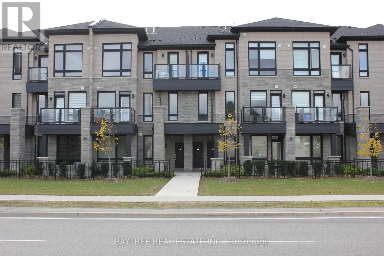 Row / Townhouse for rent: 7 - 9480 The Gore Road, Brampton, Ontario L6P 4P9