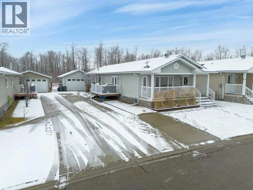 Manufactured Home for rent: 7 Baywood Link, Sylvan Lake, Alberta T4S 0A8