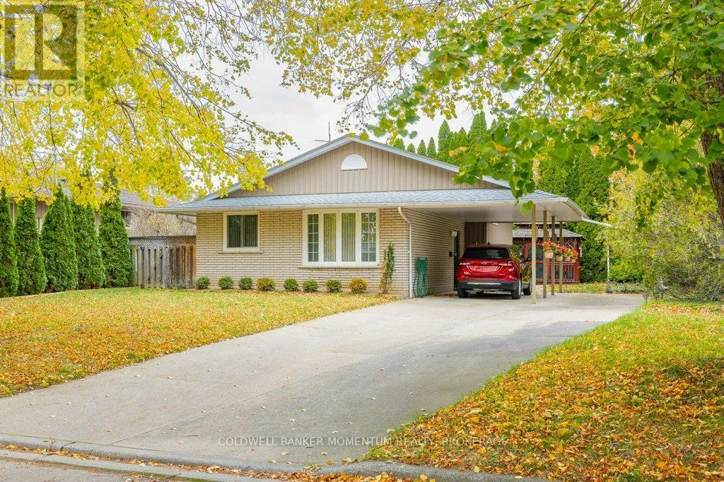 House for rent: 7 Brookbanks Drive N, St. Catharines, Ontario L2N 3W5