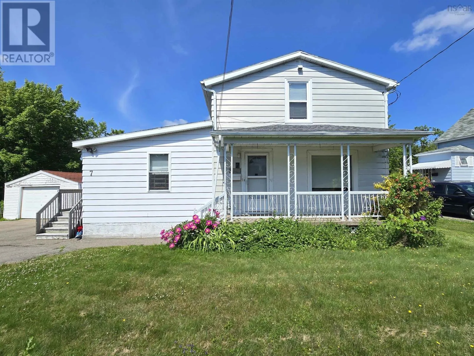 House for rent: 7 Cochrane Street, Glace Bay, Nova Scotia B1A 2W5