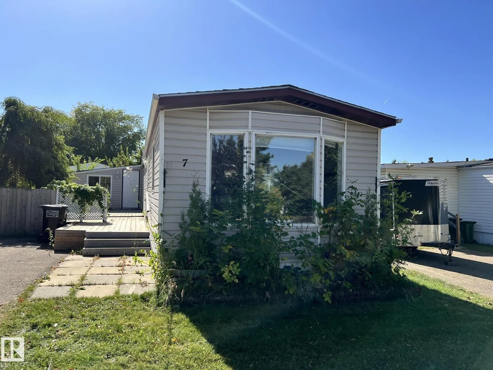 Mobile Home for rent: 7 Hillcrest Dr Nw, Edmonton, Alberta T6P 1J1