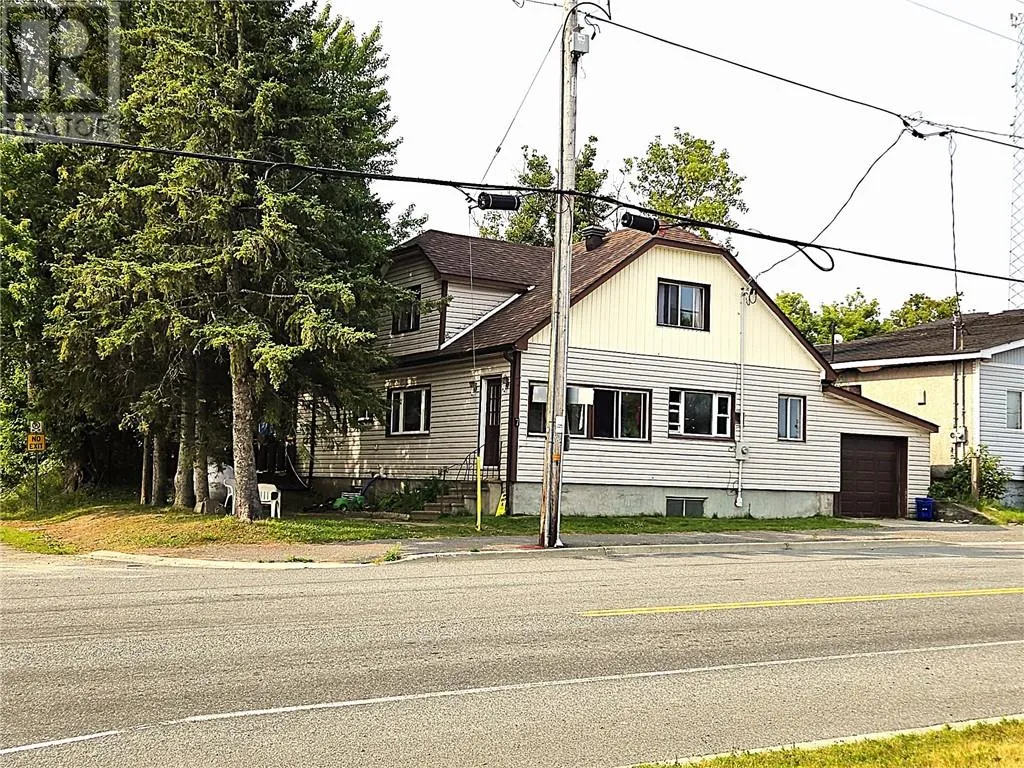 House for rent: 7 King Street, St. Charles, Ontario P0M 2W0