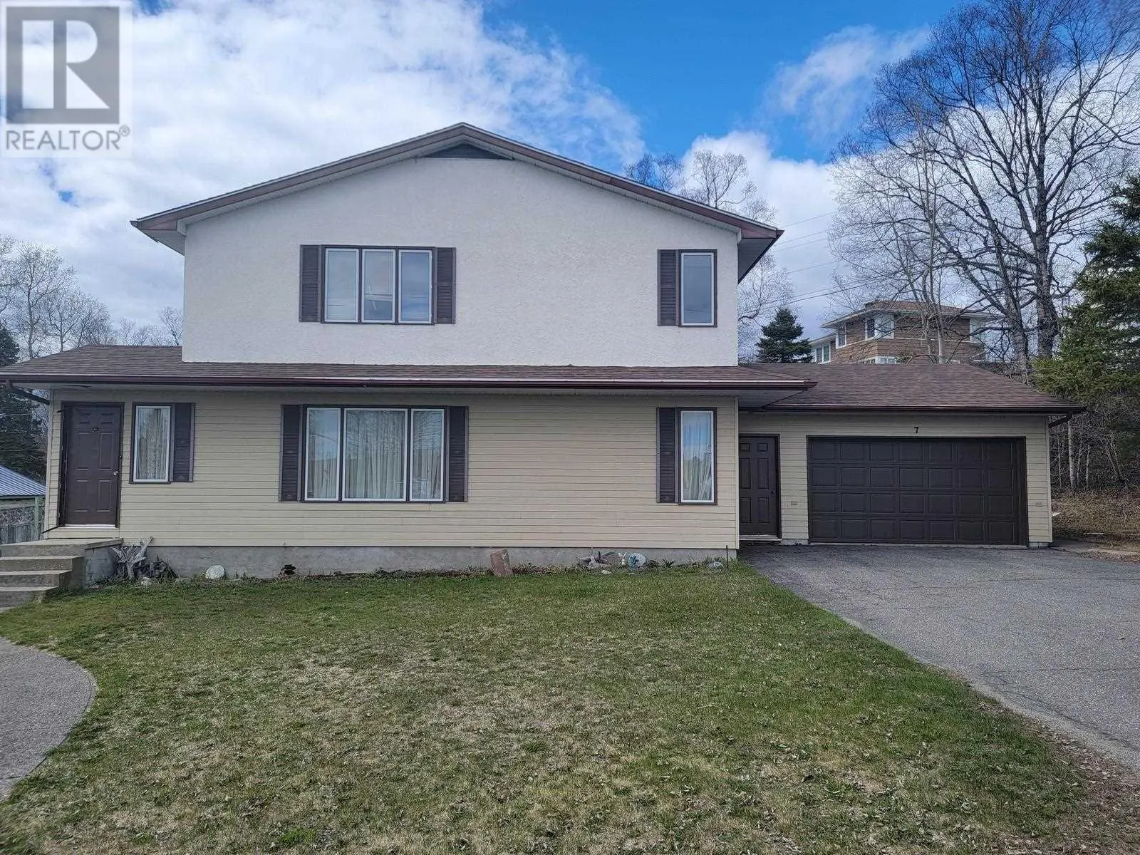7 Lakeview Dr, TERRACE BAY, Ontario P0T 2W0