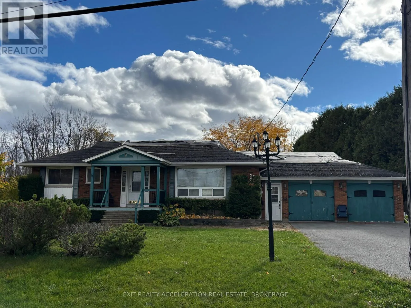 House for rent: 7 Main Street, Loyalist, Ontario K0H 2H0