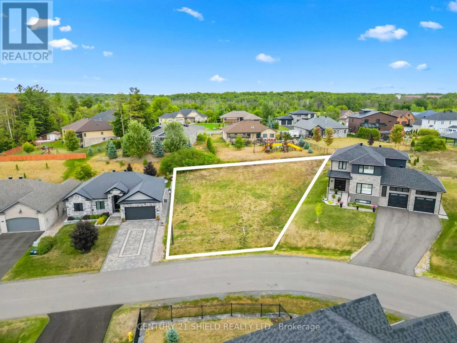 7 Matthew Kieran Crescent, South Stormont, Ontario K0C 1P0