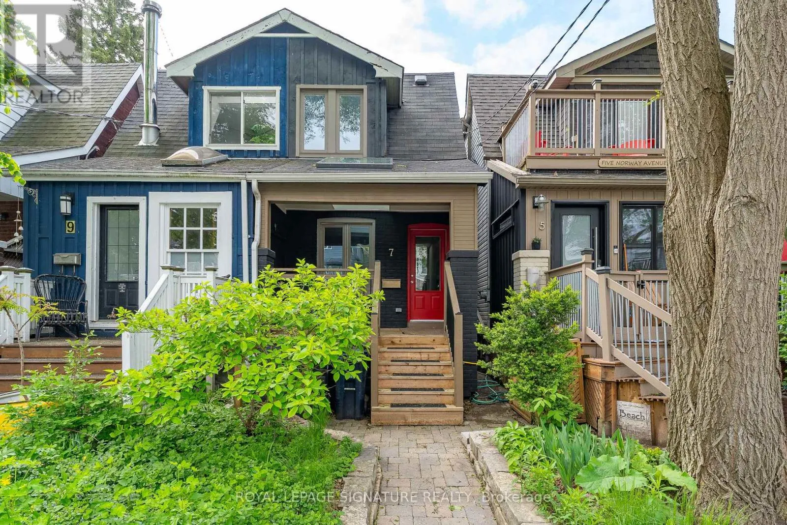 House for rent: 7 Norway Avenue, Toronto, Ontario M4L 1P7