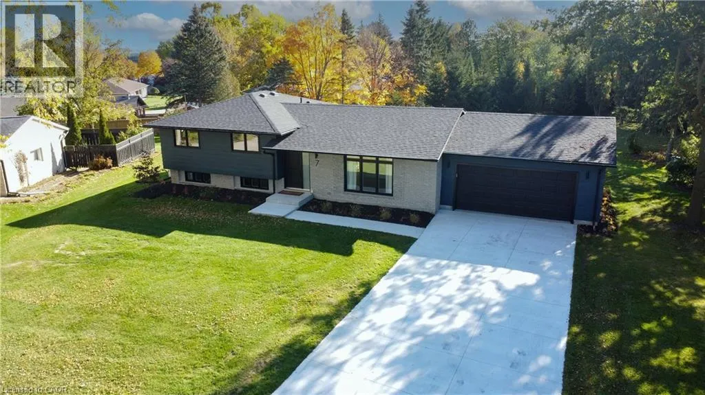 House for rent: 7 Trillium Court, Heidelberg, Ontario N0B 2M1