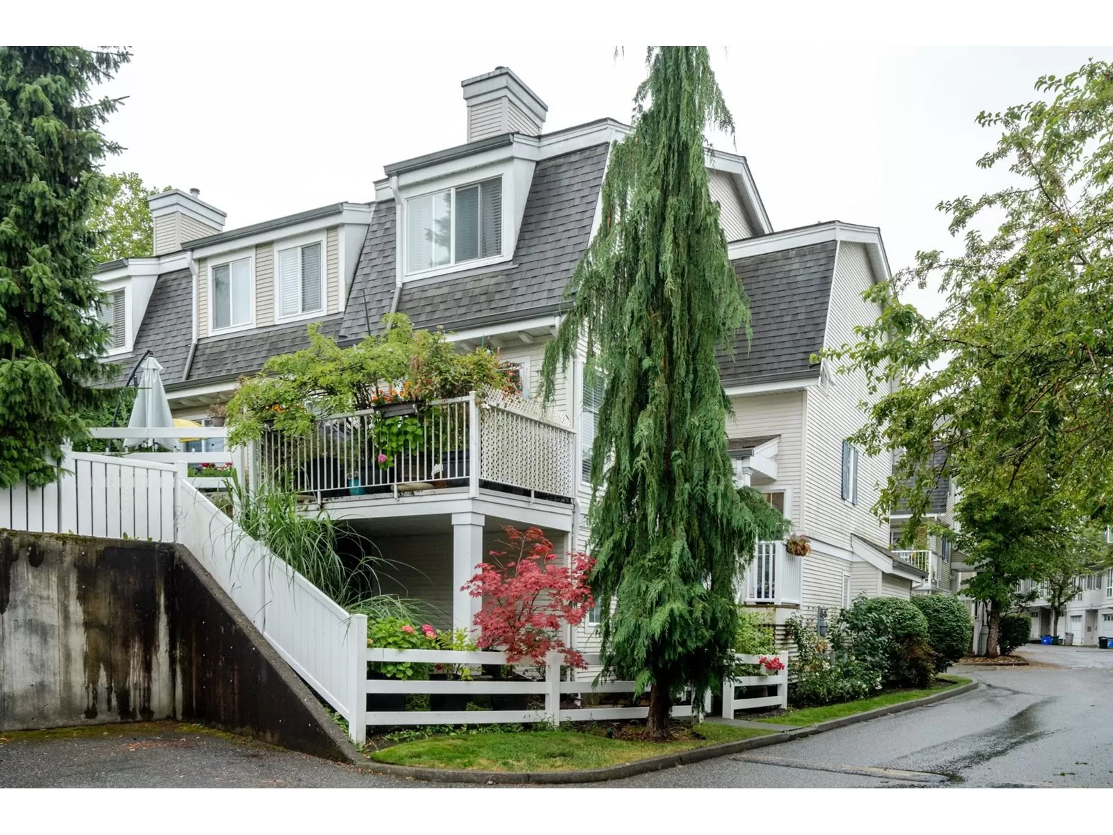 Row / Townhouse for rent: 70 8930 Walnut Grove Drive, Langley, British Columbia V1M 3K2