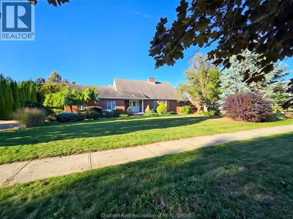 House for rent: 70 Braemar Boulevard, Chatham, Ontario N7M 6G3