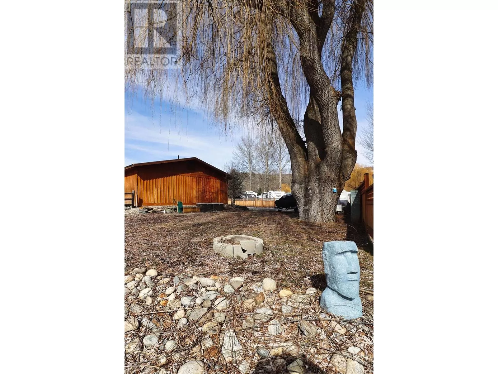 Other for rent: 70 Cottonwood Drive, Lee Creek, British Columbia V0E 1M4