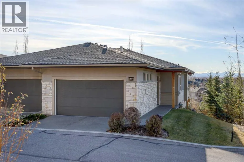 Duplex for rent: 70 Watermark Villas, Rural Rocky View County, Alberta T3L 0E2