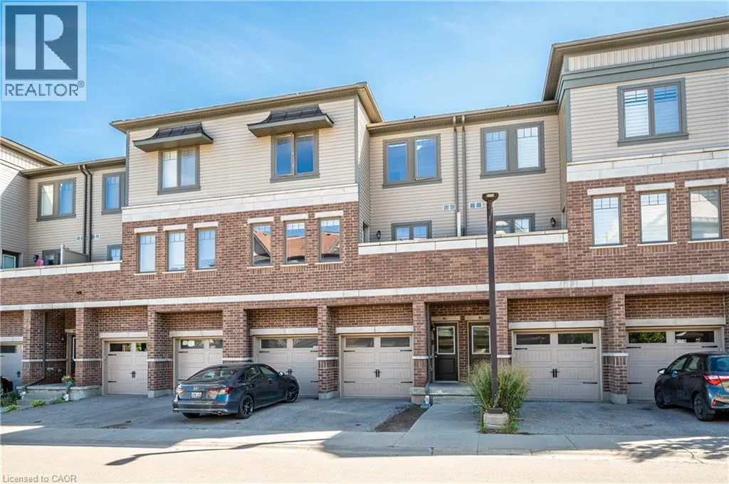 Row / Townhouse for rent: 70 Willowrun Drive Unit# B2, Kitchener, Ontario N2A 0H5