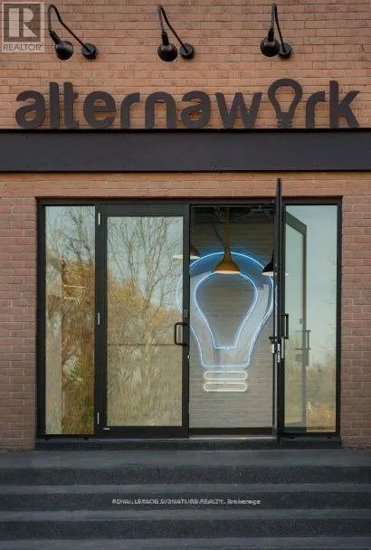 Offices for rent: 700 - 2115 South Service Road W, Oakville, Ontario L6L 5W2