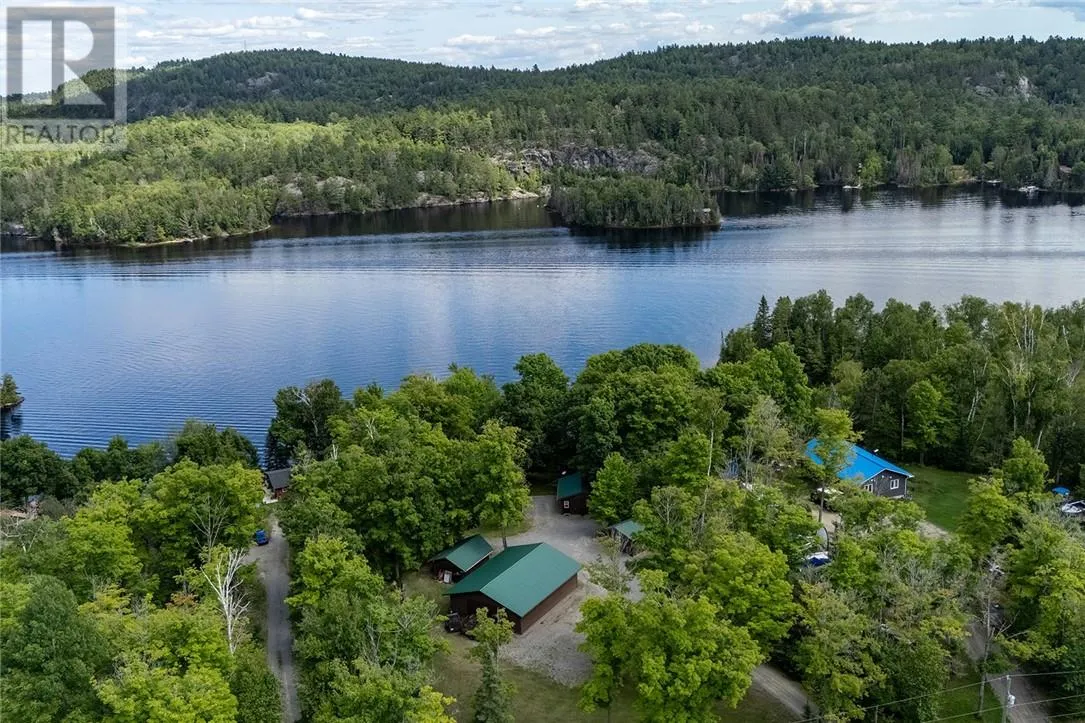 House for rent: 700 Bayline Drive, Mckerrow, Ontario P0P 1M0