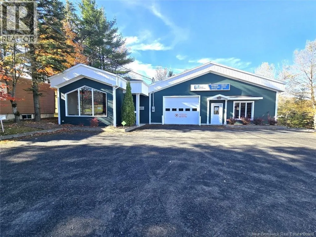 700 Victoria Street, Edmundston, New Brunswick E3V 3S9