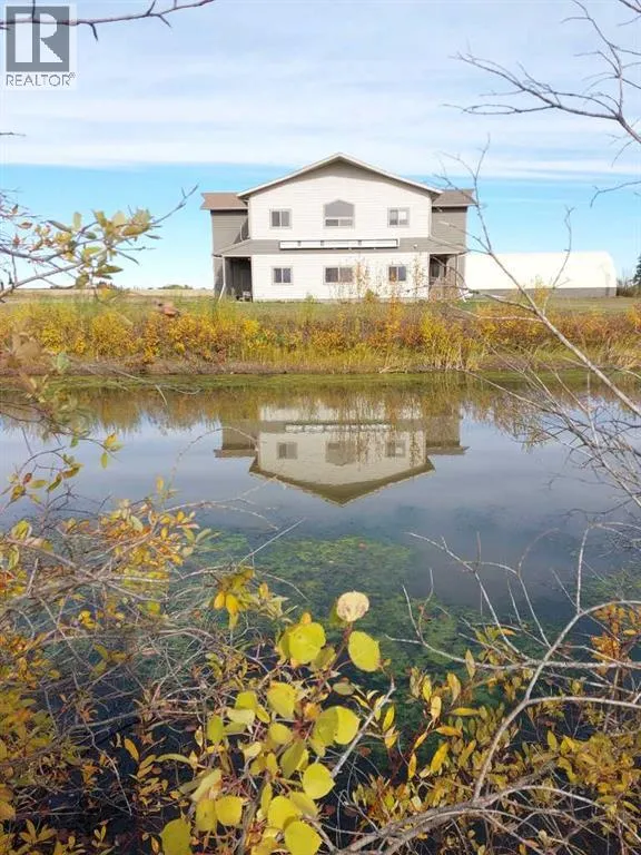 House for rent: 70008 720 Township, Grande Prairie, Alberta T8X 4K4