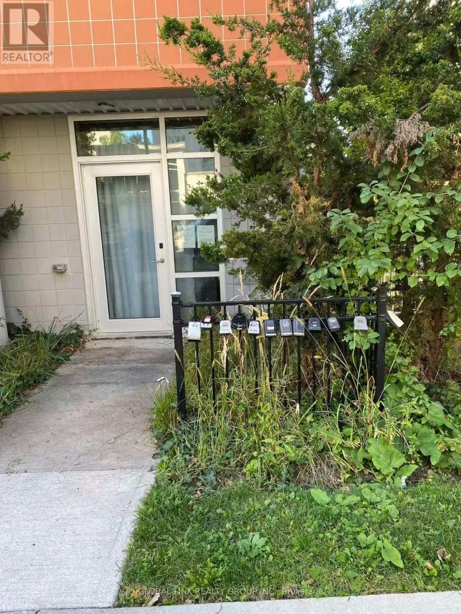 Apartment for rent: 701 - 321 Spruce Street, Waterloo, Ontario N2L 0G4