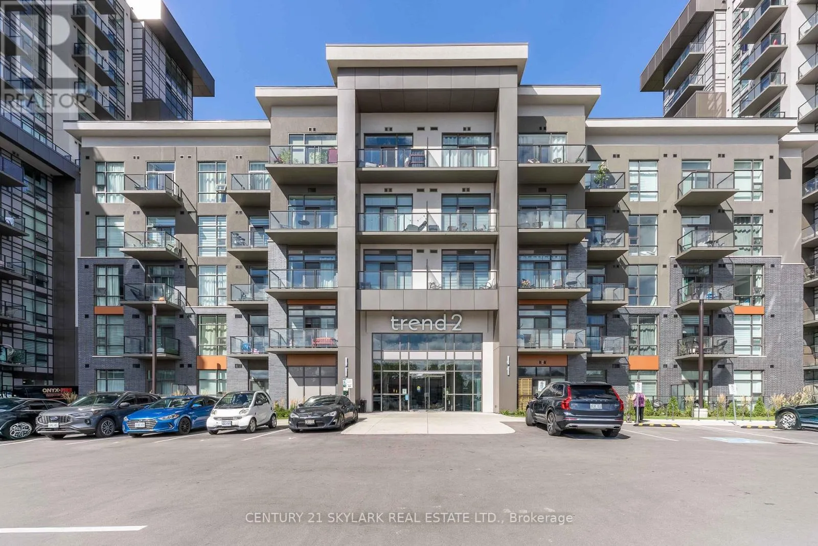 Apartment for rent: 701 - 460 Dundas Street E, Hamilton, Ontario L8B 2A5