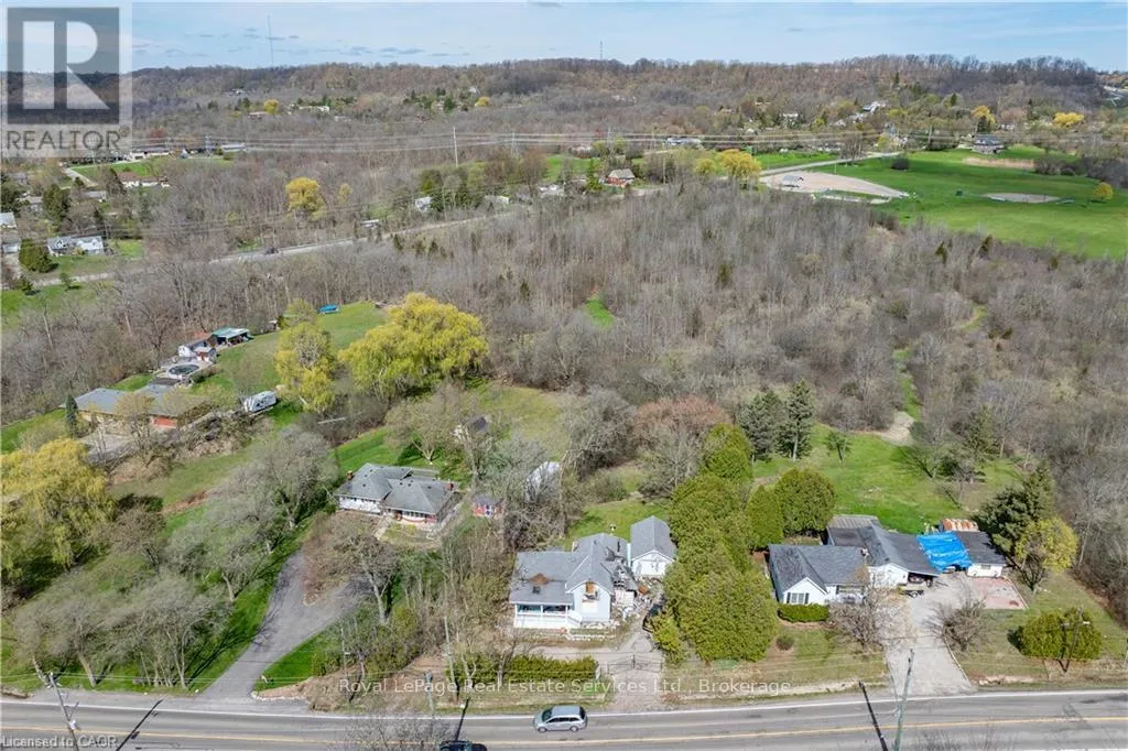 House for rent: 701 York Road, Hamilton, Ontario L9H 5W9