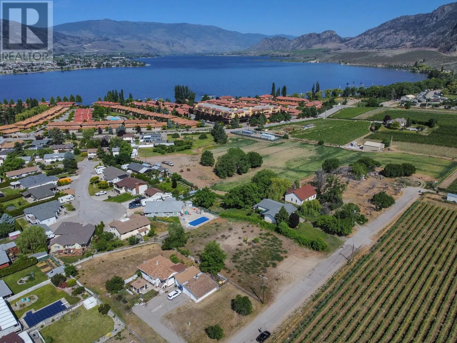Other for rent: 7012 Tamarack Drive, Osoyoos, British Columbia V0H 1V3