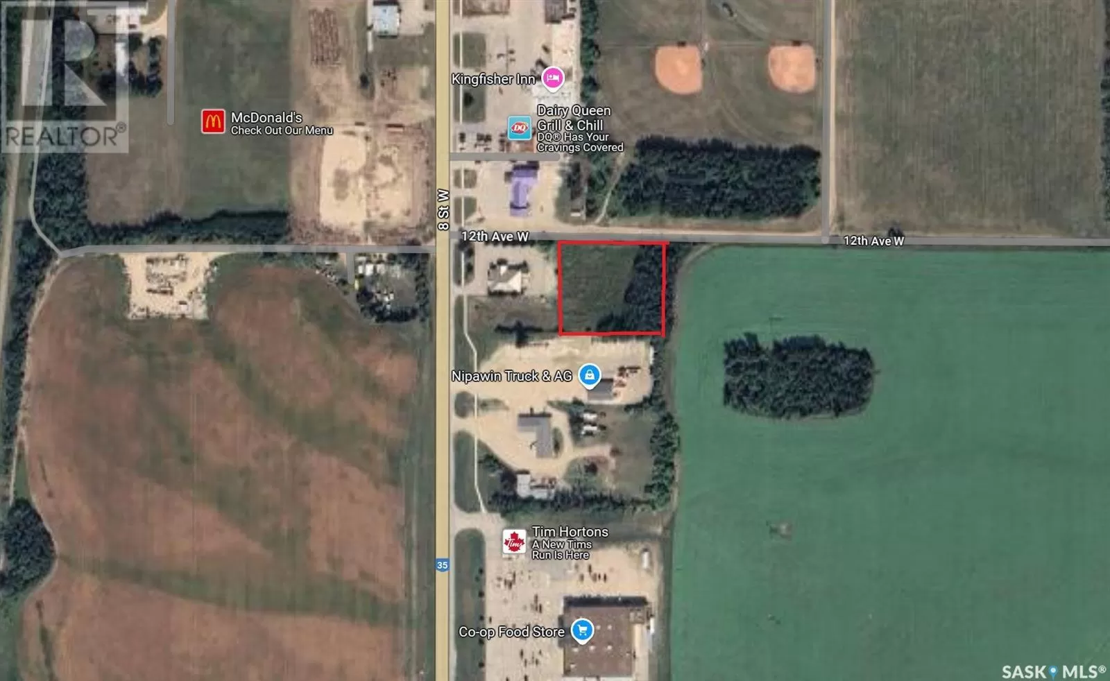 Unknown for rent: 702 12th Avenue W, Nipawin, Saskatchewan S0E 1E0