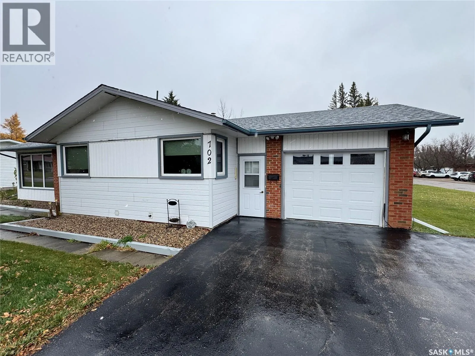 House for rent: 702 Portage Avenue, Wadena, Saskatchewan S0A 4J0